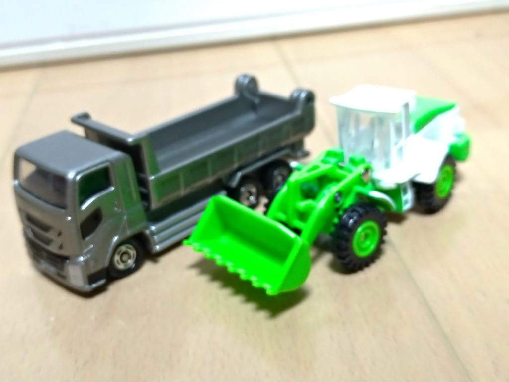 トミカ釣り 商品