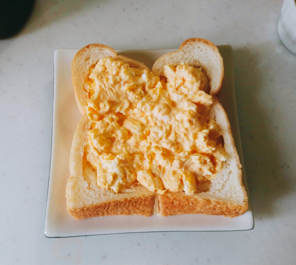 家事ヤロウコメダ珈琲風ピザトースト試してみた