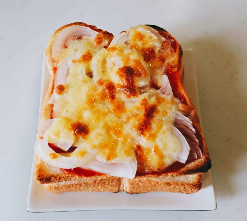 コメダ珈琲風ピザトースト美味しい