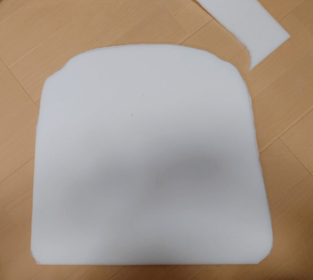 スポンジ切り取り