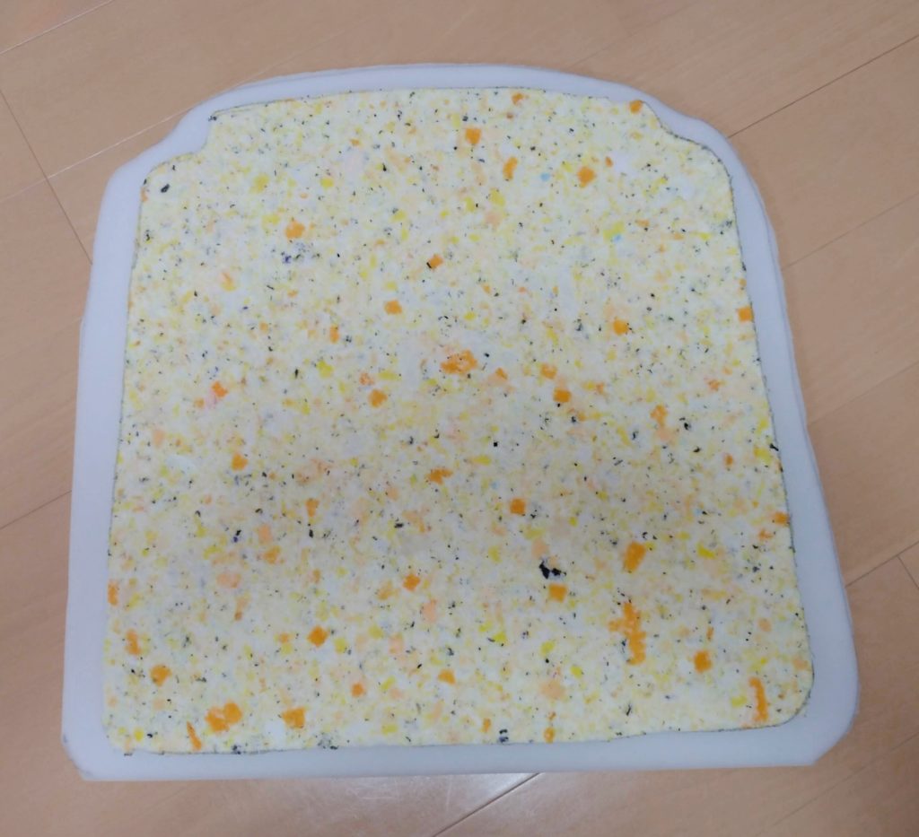 イスのウレタンとスポンジ