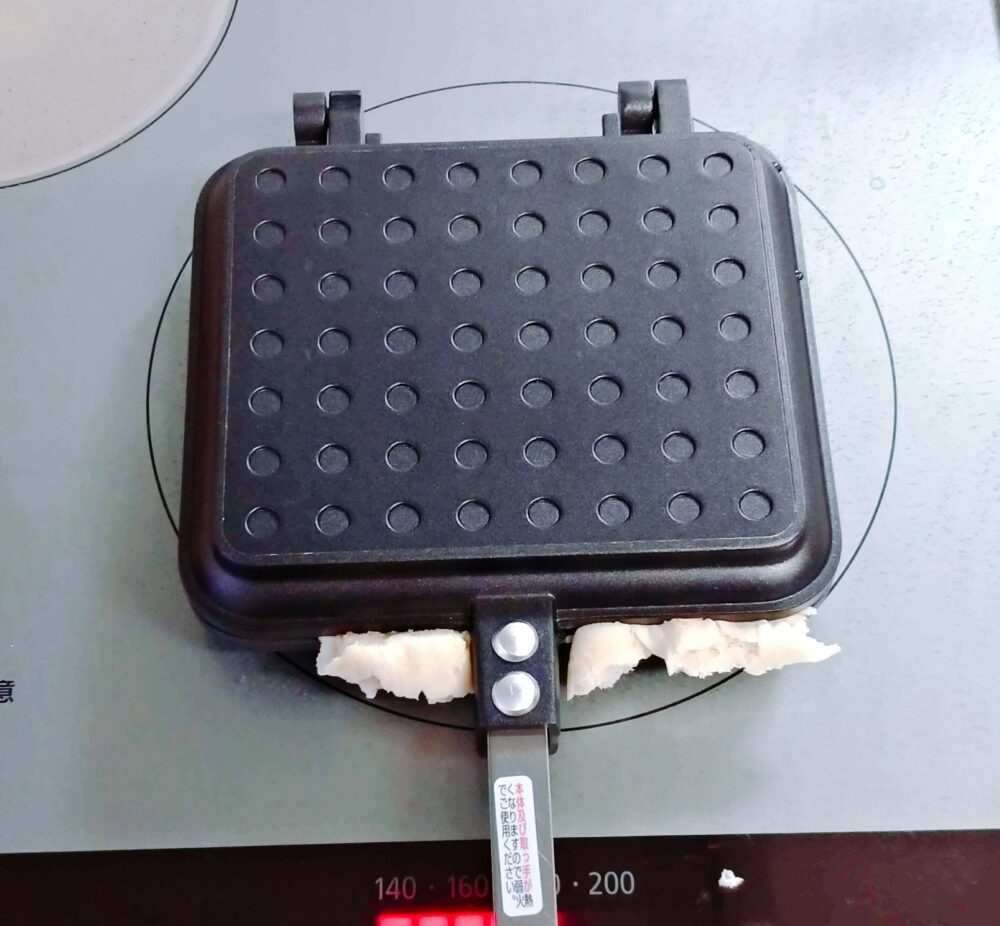 ihホットサンドメーカーでピザ