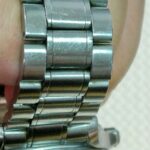 腕時計ベルトのよごれをミラブルシャワーで落とした後