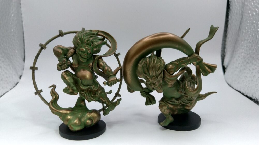 海洋堂 カプセルQミュージアム 日本の至宝 仏像立体図録 廻 雷神風神 小型簡易スタジオ使用